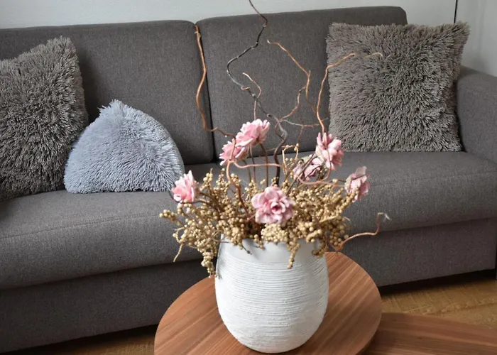 Raich Apartman Prutz